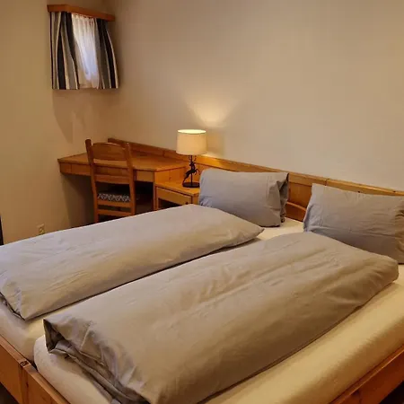 Chesa Bellaval, Haus Chamuotsch 2-zimmerwohnung Apartamento