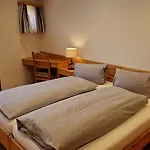 Chesa Bellaval, Haus Chamuotsch 2-zimmerwohnung 公寓